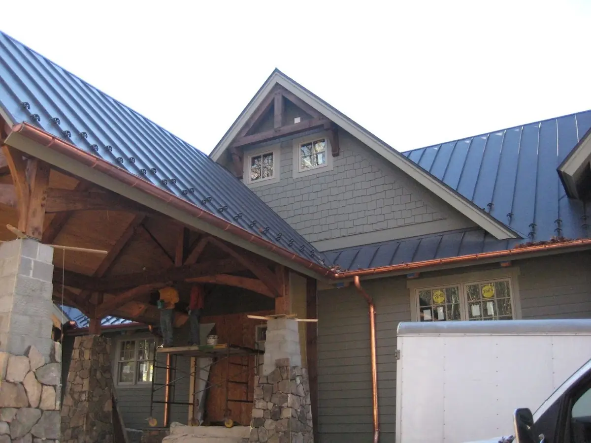 Craftsman Roofing team delivering quality roofing work in West Lawn